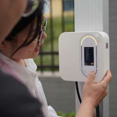 22kW carregador de veículos elétricos estação solar de parede 32A 480V com caixa de balanço de carga dinâmica