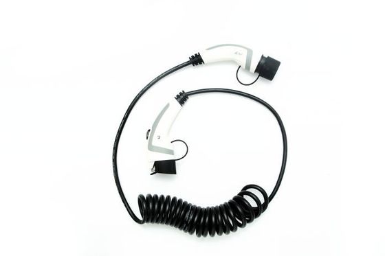 Bom preço Tipo da American National Standard 16A IP67 - 1 a datilografar - cabo espiral branco de carregamento do cabo de 2 EV on-line